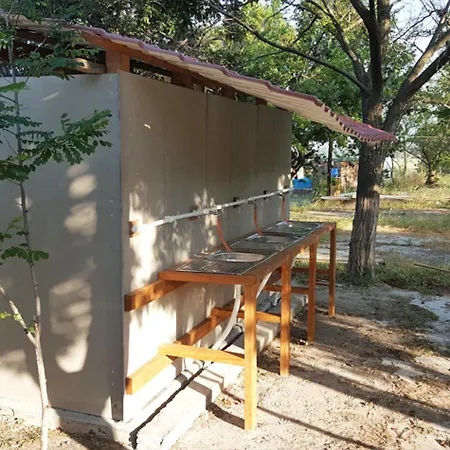 Dama Kamp Alani